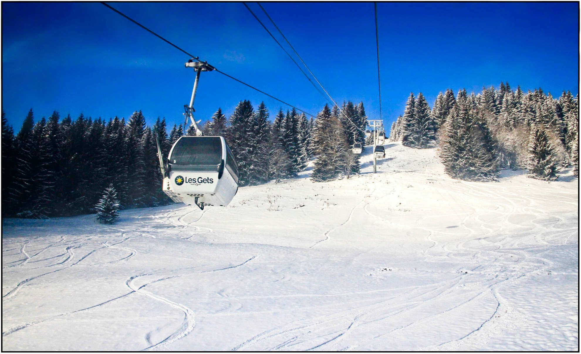 03 mont chery looking up from gondola