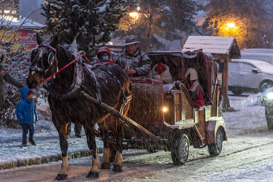 Christmas spirit in the village - Les Gets