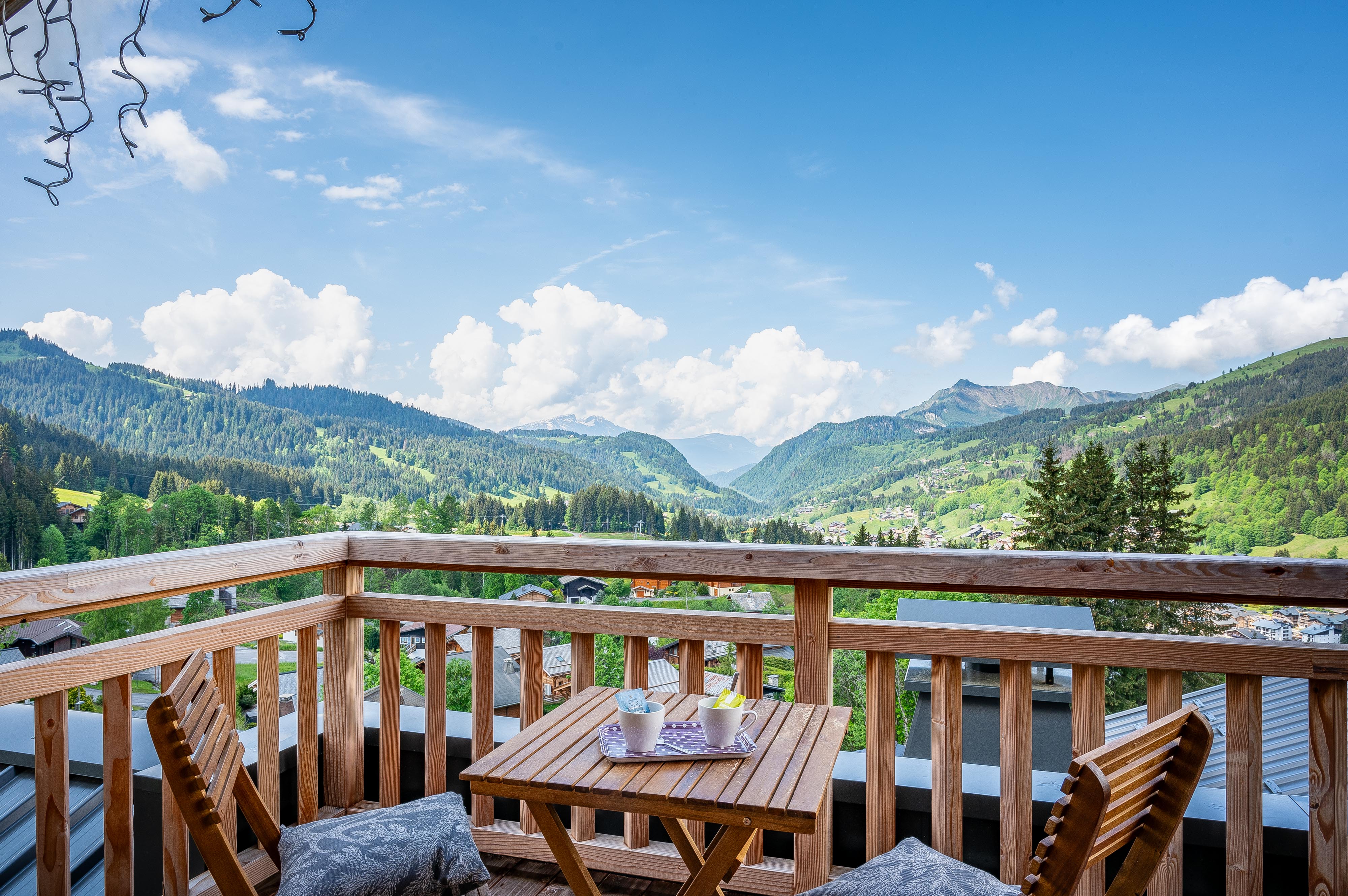 Pourquoi réserver un chalet pour vos vacances d'été en famille aux Gets